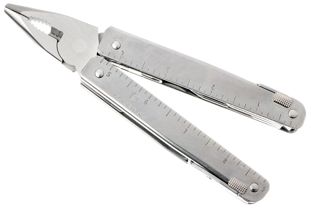 knivesandtools3541213