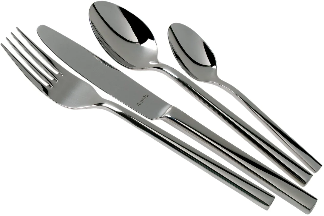 knivesandtools3753678