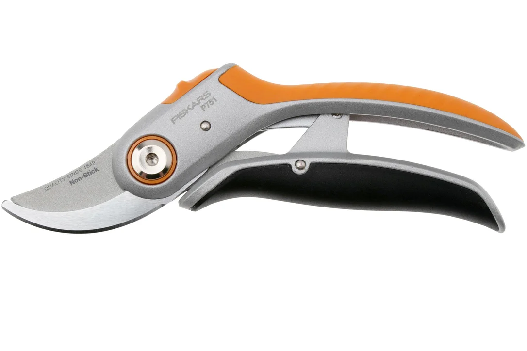 knivesandtools3876537
